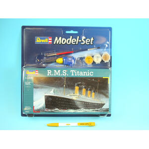 Revell ModelSet loď 65804 -  R.M.S. TITANIC (1:1200)