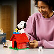 LEGO® Ideas 21368 Peanuts: Snoopyho búda