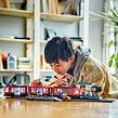 LEGO® City 60423 Električka a zastávka v centre mesta