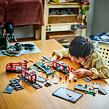 LEGO® City 60423 Električka a zastávka v centre mesta